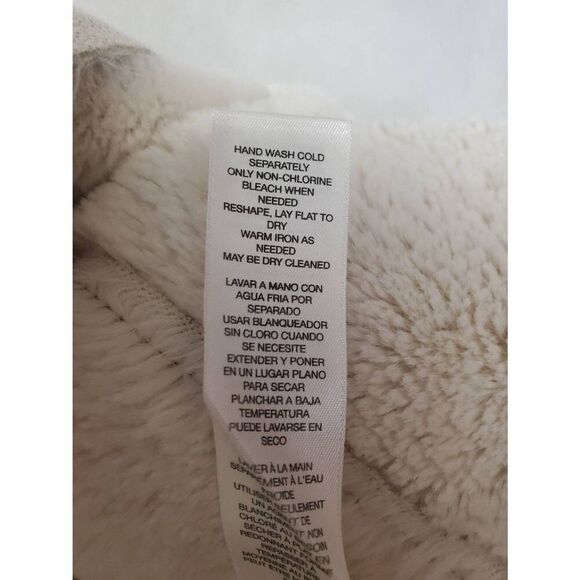 Chico's Faux Suede Faux Fur Open Front Neutral Soft Wool Blend Sweater Vest - Picture 8 of 8